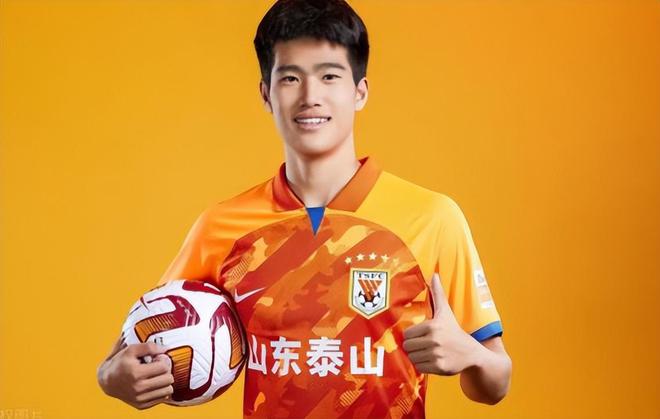战将击败沙特进世青赛王钰栋传射建功OG网站2比0！中国U20男足八强(图1)