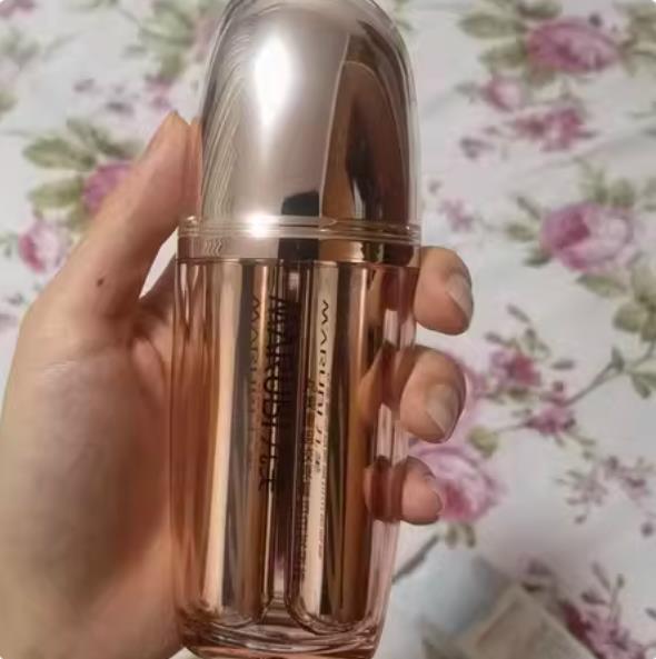 的抗初老眼霜榜单2025护眼实测OG真人去眼袋第一名的眼霜！私藏(图2)